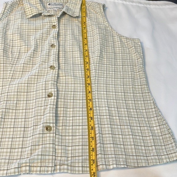 Columbia women’s shirt plaid - Picture 6 of 6